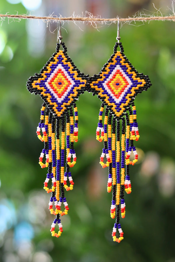 Gold diamond seed bead earrings handcrafted in Mexico.