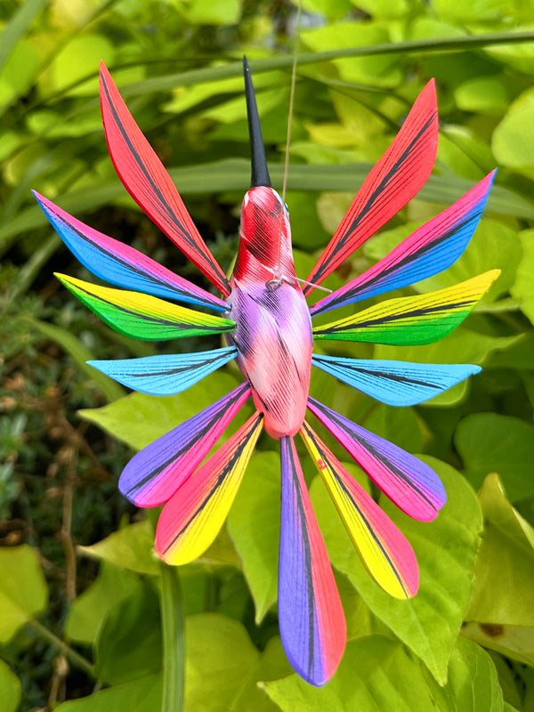 Hand-Carved Alebrije Hummingbird — No. 09