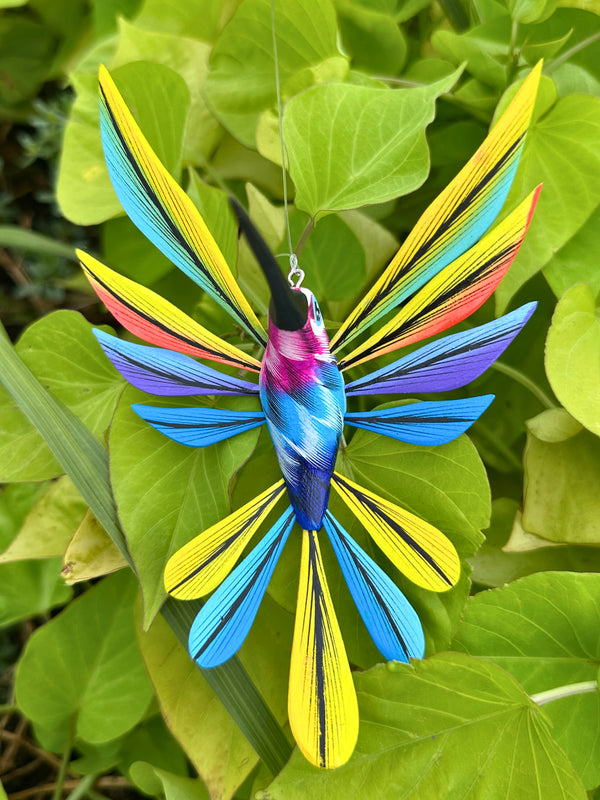 Hand-Carved Alebrije Hummingbird — No. 40