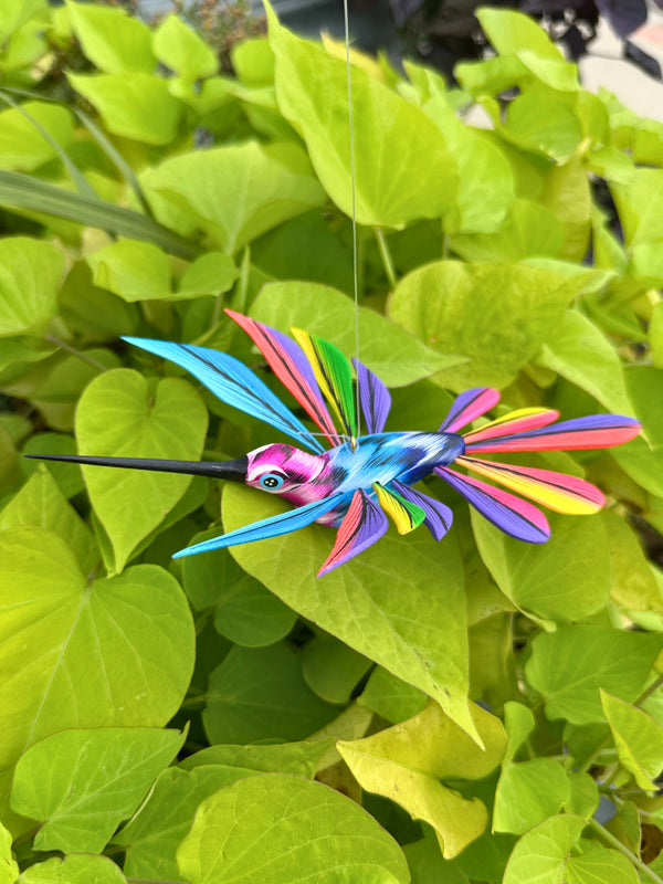 Hand-Carved Alebrije Hummingbird — No. 25