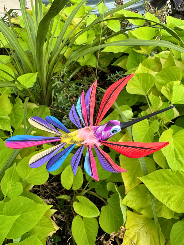 Hand-Carved Alebrije Hummingbird — No. 45