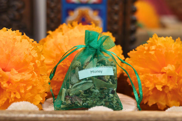 Money Drawing (Dinero) Herbal Blend